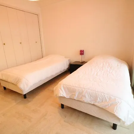 2 Bedroom & Palais Royal 2 Mins From Croisette And Carlton 칸느