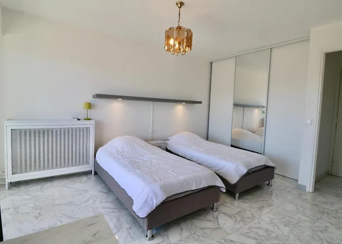 2 Bedroom & Palais Royal 2 Mins From Croisette And Carlton