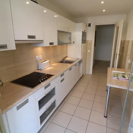 2 Bedroom & Palais Royal 2 Mins From Croisette And Carlton